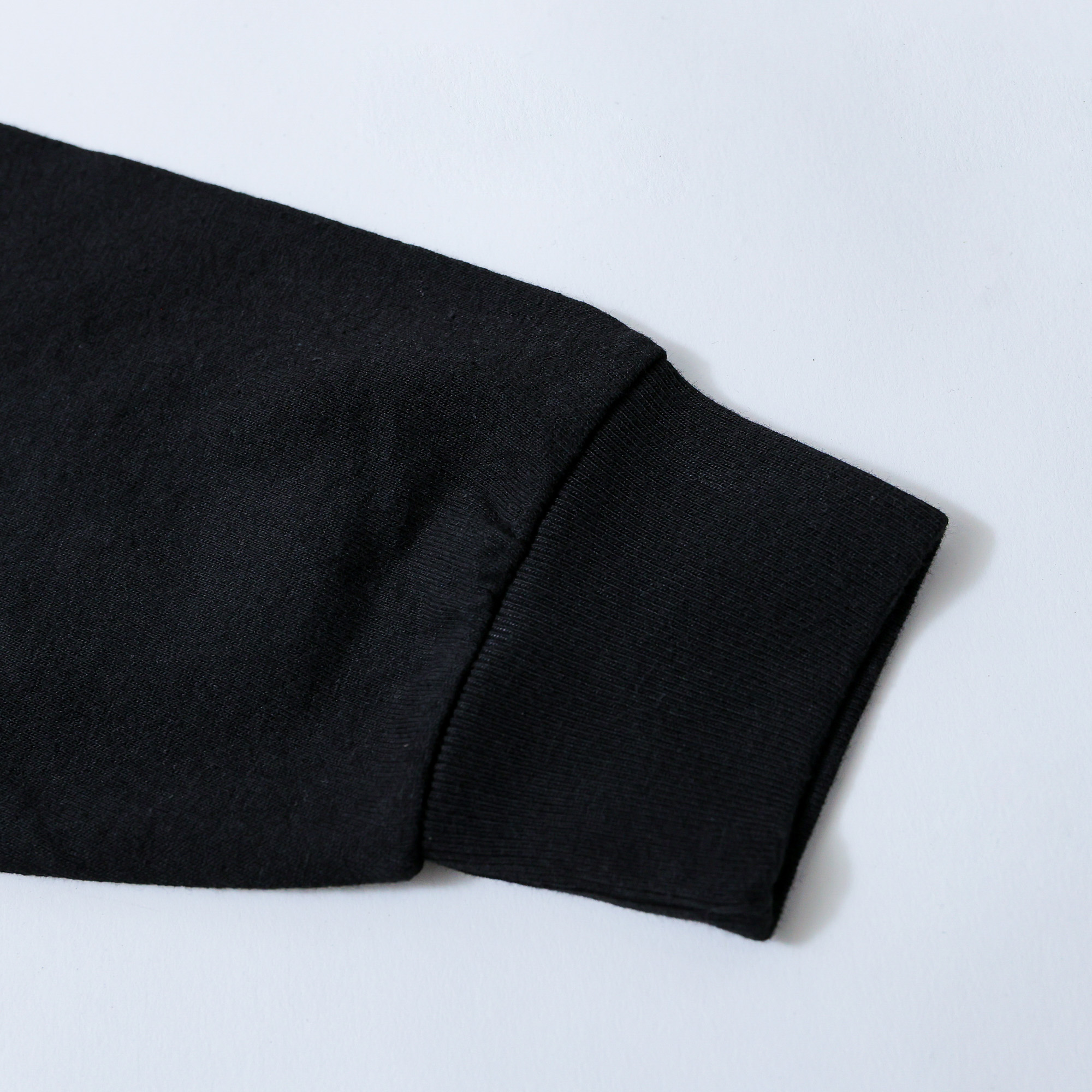 長袖Tシャツ ブラック
